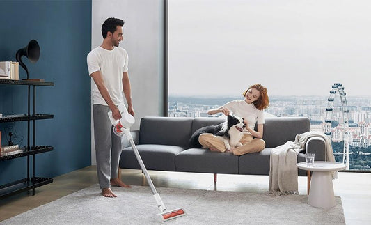 Aspiratorul vertical Mi Vacuum Cleaner G10 disponibil pe piata din Romania.